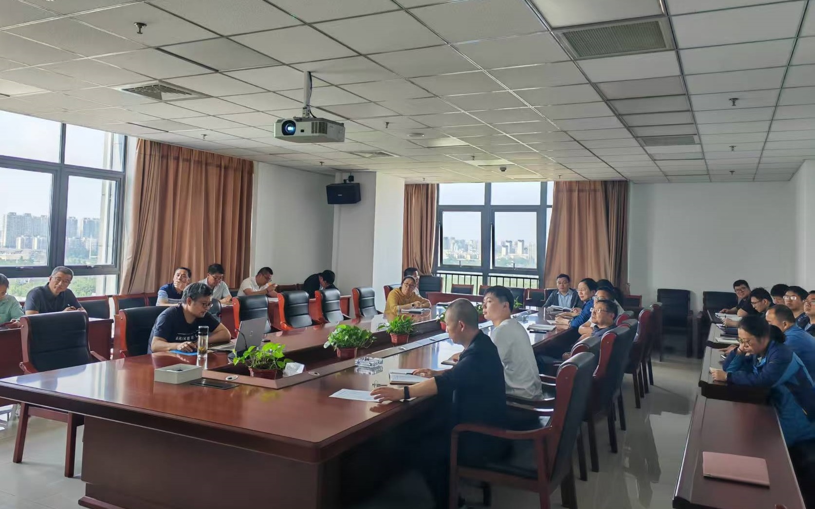 1748586511213824.jpg 2.jpg